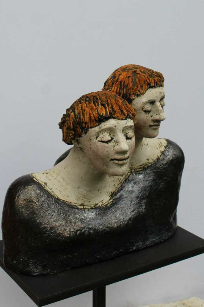 (Ausgebucht!) Ausstellungseröffnung: Petra Arndt. Interludium. Bronze, Keramik, Lyrik